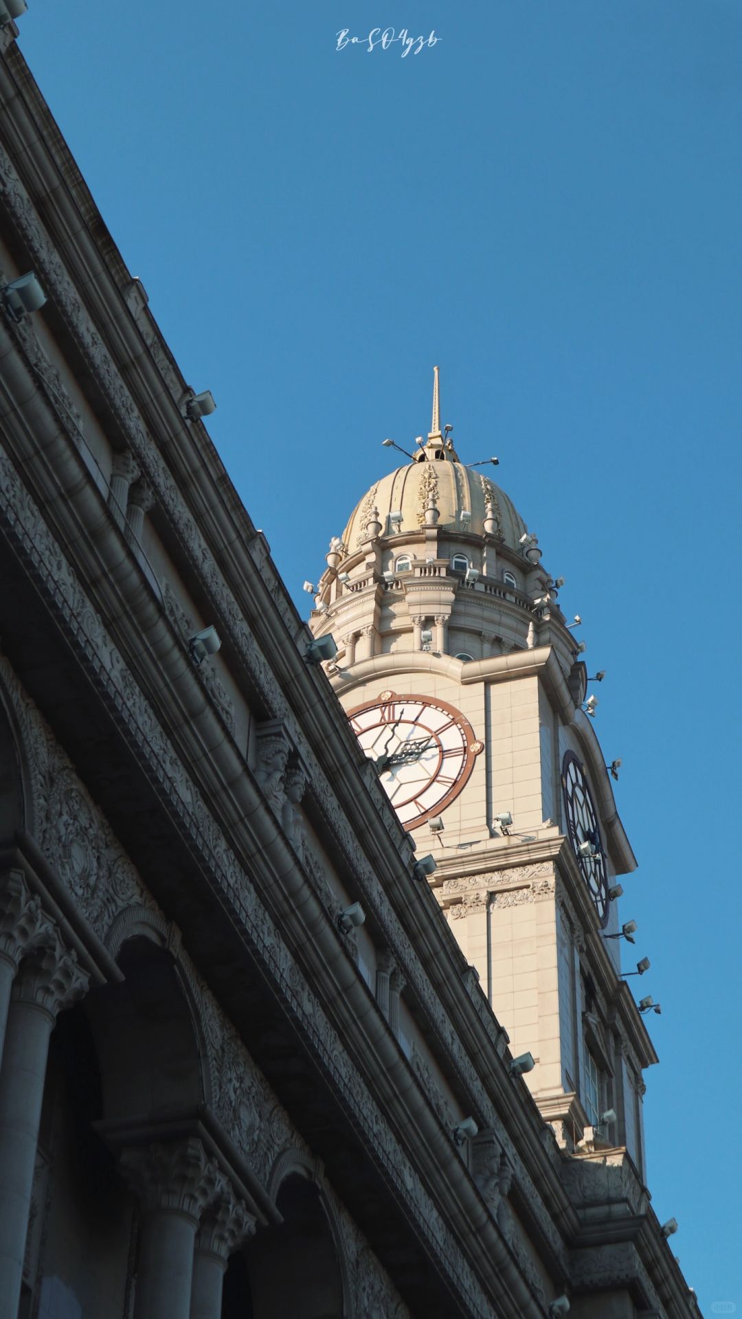 高清壁纸：东北卢浮宫·哈药六厂🕰️
#历史建筑
 #东北卢浮宫
设备：佳能m5