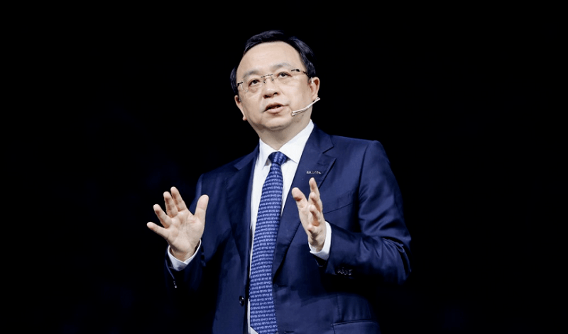 讲个段子，之前王传福说的那个“目前无人驾驶虚头巴脑”，被人断章取义，说成比亚迪这