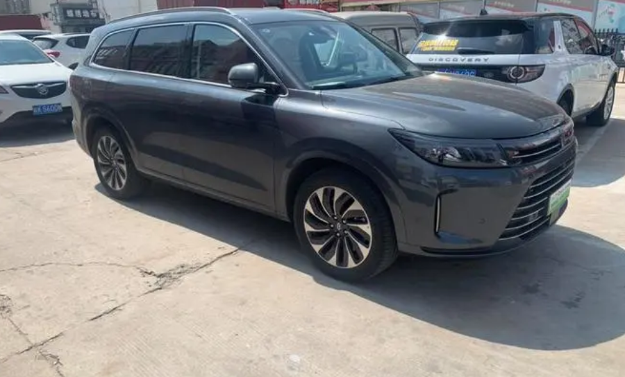 太香了，我的M7终于提车了，上午10点去提车，下午去上牌，这么大的车，提速是真的