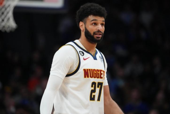实事求是，NBA现役得分超25000分的球星，仅此3人
1、詹姆斯：效力过骑士、