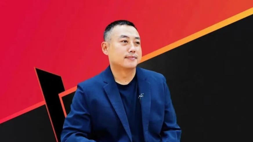 刘国梁为何卸去领队一职，李隼道出原因，马龙谈巴黎奥运会