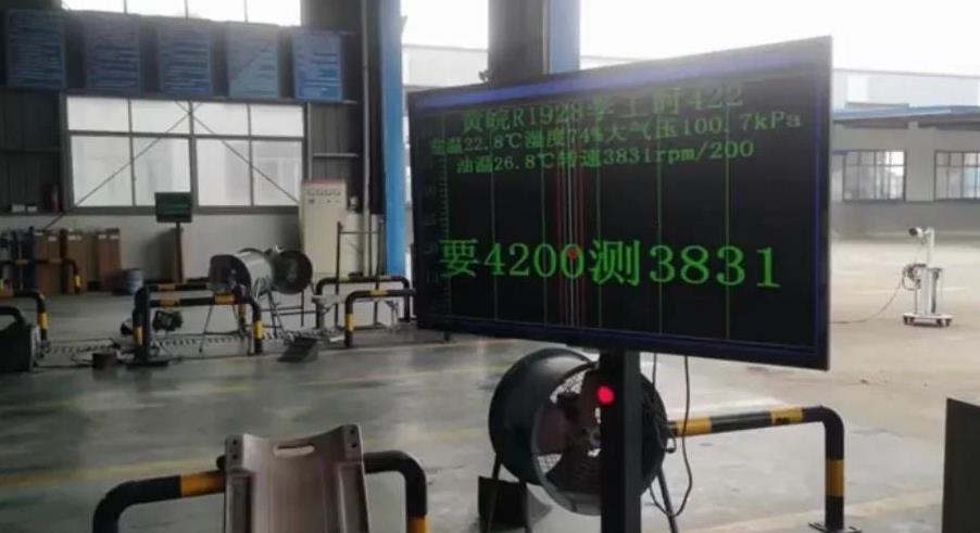 在国外根本不设有汽车年检，因为那里的专家们认为，如果车辆出现故障，就应该立即修理