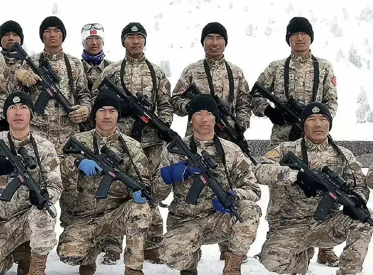 看脸型 没一个好惹的。