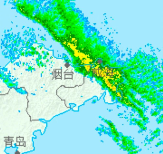  “雪窝”烟台威海的冷流雪开始发力，一些气爱乘坐早晨的高铁去赏雪，拍摄到沿途逐渐
