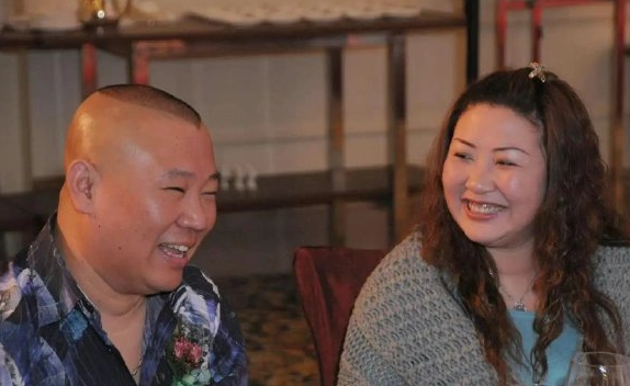 郭德纲妻子王惠被法院强制执行263万元，涉及装饰装修合同纠纷案件。王惠是该公司大