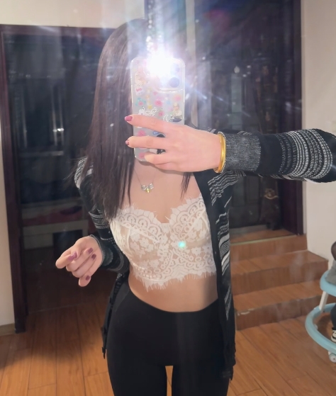 生完孩子擦不了一点 🐻都缩没了 淦[微笑] 