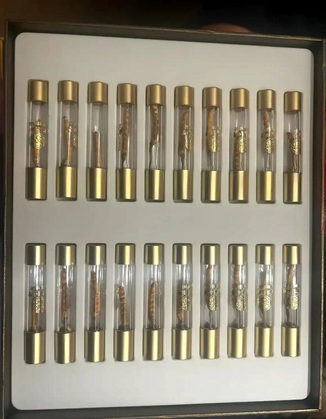 各位老板，下班捡到的，这是啥东西？