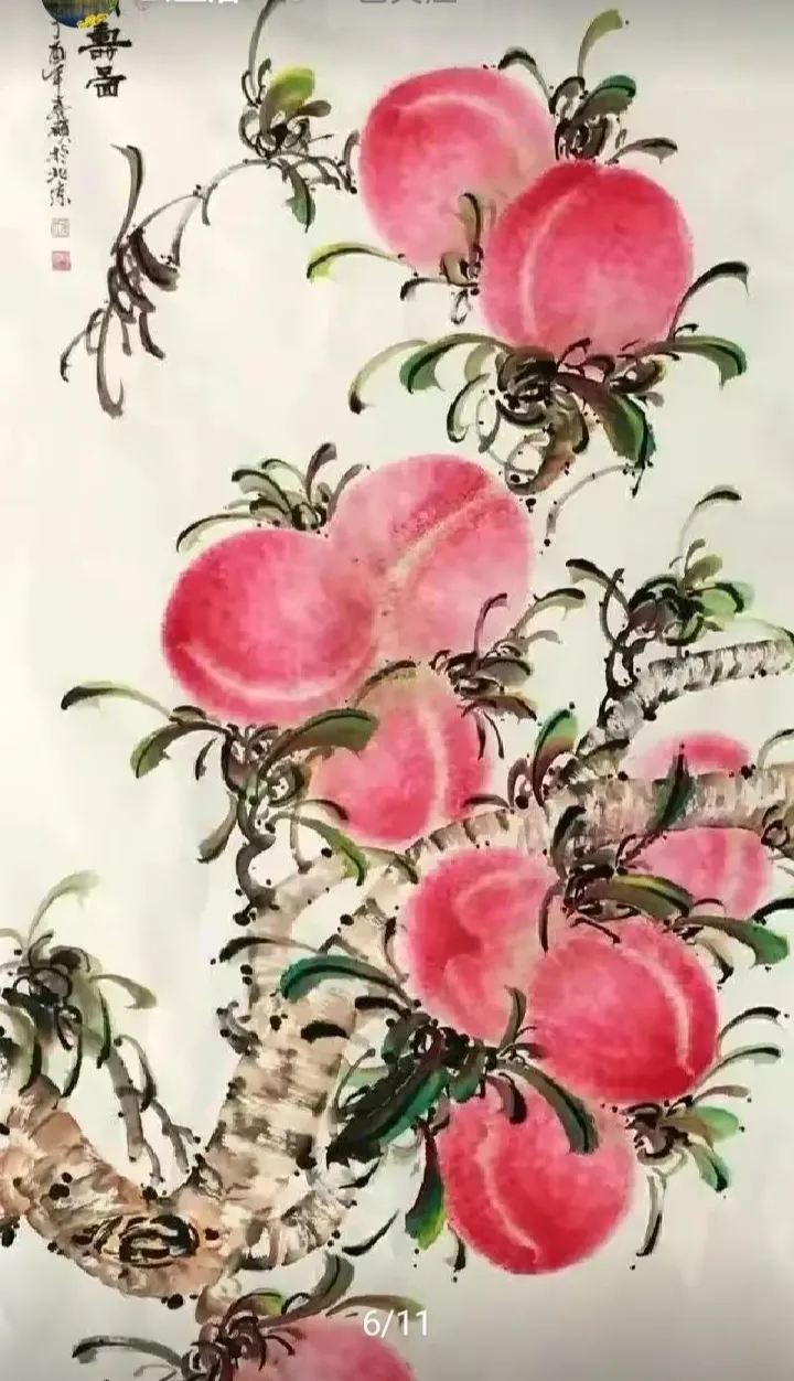 人群中，你的优秀会刺激到别人那可怜的自尊心，你的优秀反衬出他们的无能，于是，恼羞