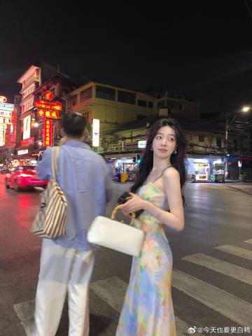 发发照片 ​