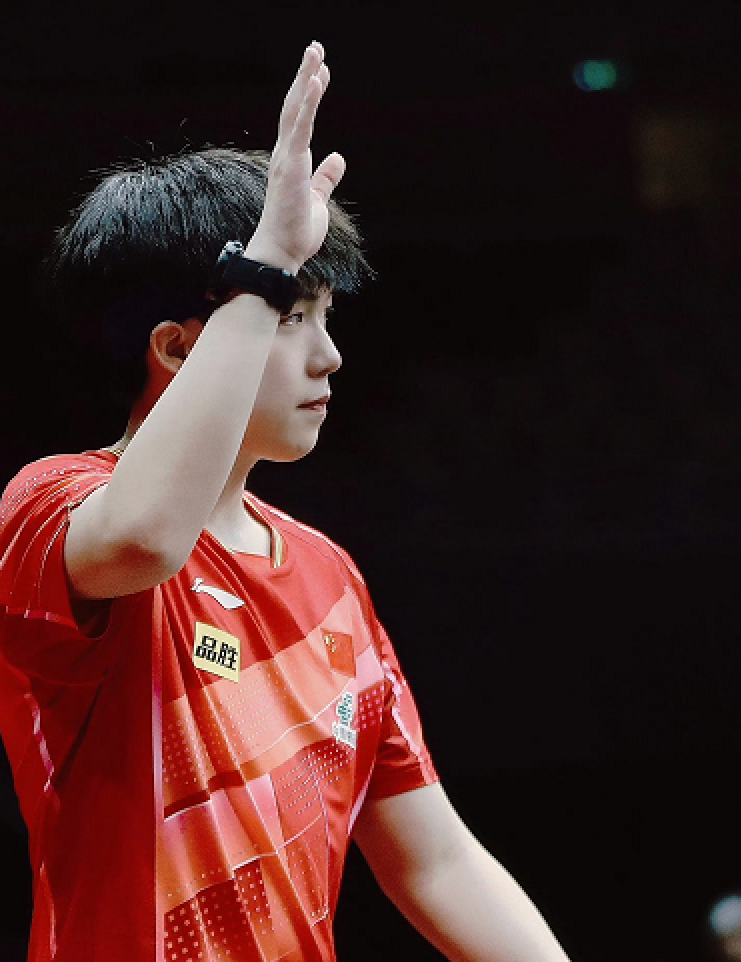 喃喃自语！王楚钦失误后自我提醒，不断激励自己，被指太可爱，跳出比赛
王楚钦在多哈