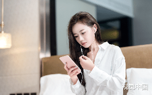 扮丑后，凤凰男将我当作提款机