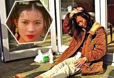 “大傻”成奎安知道蓝洁瑛只能在路边捡垃圾吃饭的时候，立刻就来到了蓝洁瑛住处附近，