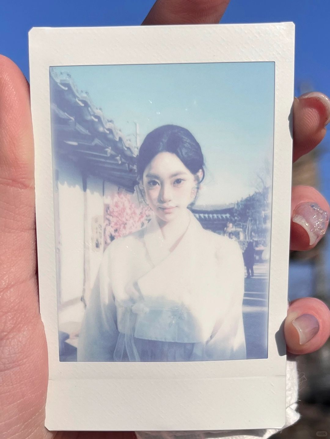 拍立得｜左滑帮我成像💐旅行一定要带拍立得！
朝鲜族服饰好米啊！感觉变成了韩剧里