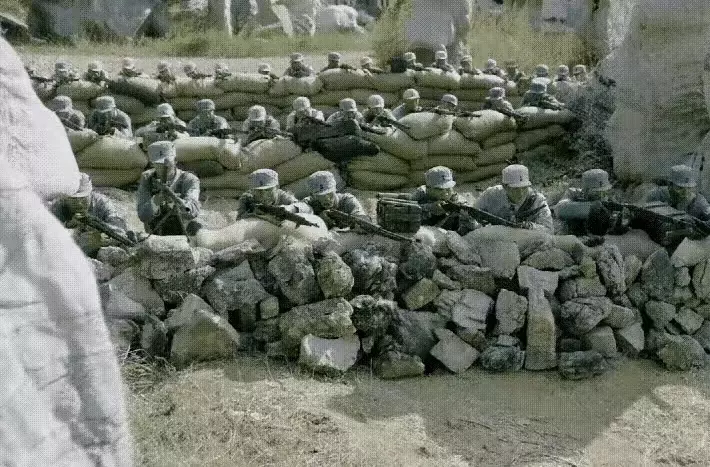 这是打鬼子？还是打自己人呢？