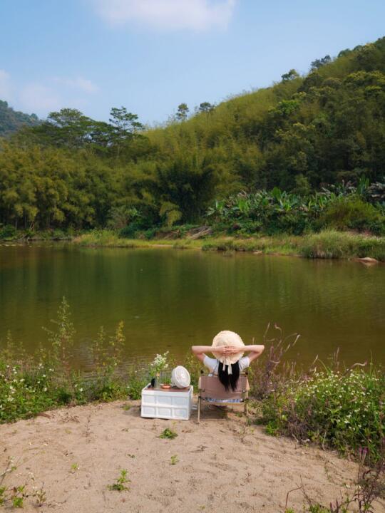 广州小众沙滩传说中的玻璃水，露营玩水秘境