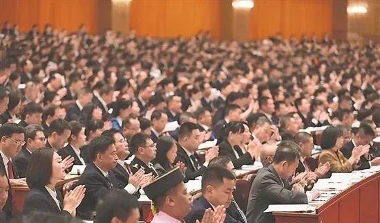 八小时工作制很难吗？
资本又开始带节奏了，说原本工资是 15000，还完房贷车贷