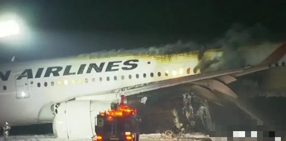 突发，日本东京羽田机场发生严重空难事故，整架A350客机完全报废。这将是最先进的