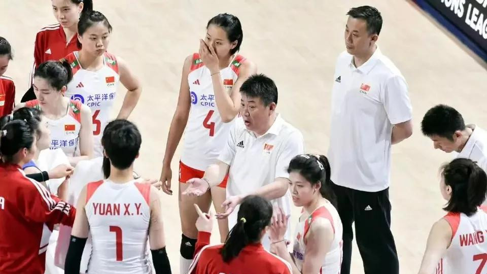 中国女排决战巴西计划曝光！首发七仙女有变，李盈莹霸气摊牌