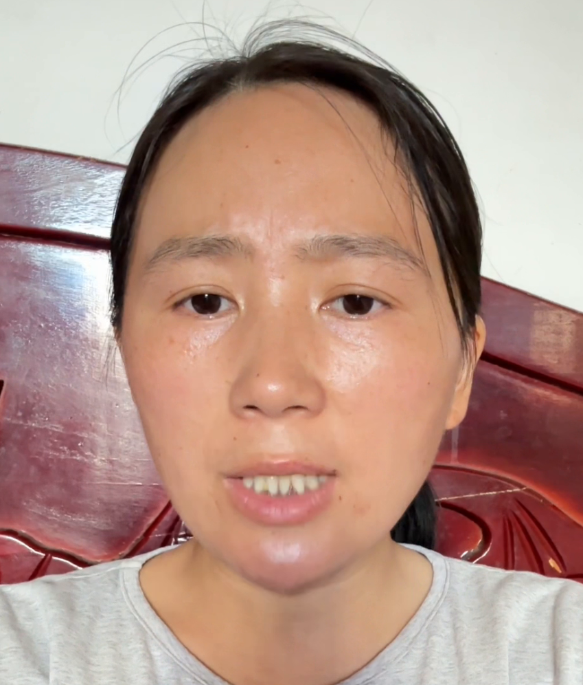 家长必须提醒前往外地大学的孩子，务必避开以下八个陷阱。
·第一，刚入校时，会有学