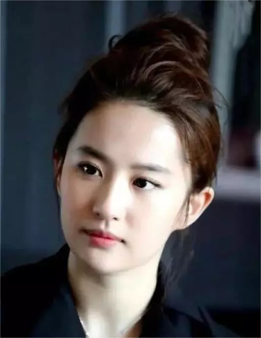 实话实说，这名美术生可以换专业了