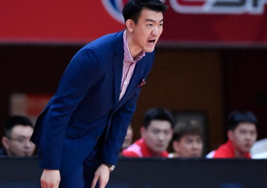 胡金秋该改改习惯了

经常一场下来一个犯规都没有，这点真的不好，少了很多可吹可不