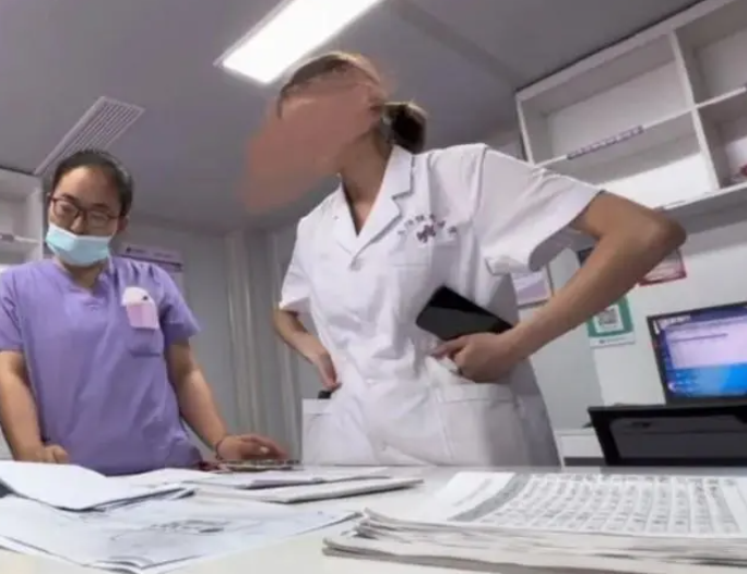 近日，打拐志愿者上官正义举报湖北襄阳健桥医院院长叶某某涉嫌贩卖出生证明一事，引发