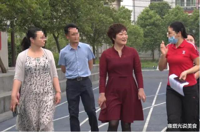 女县长落马, 她真的值得同情吗?