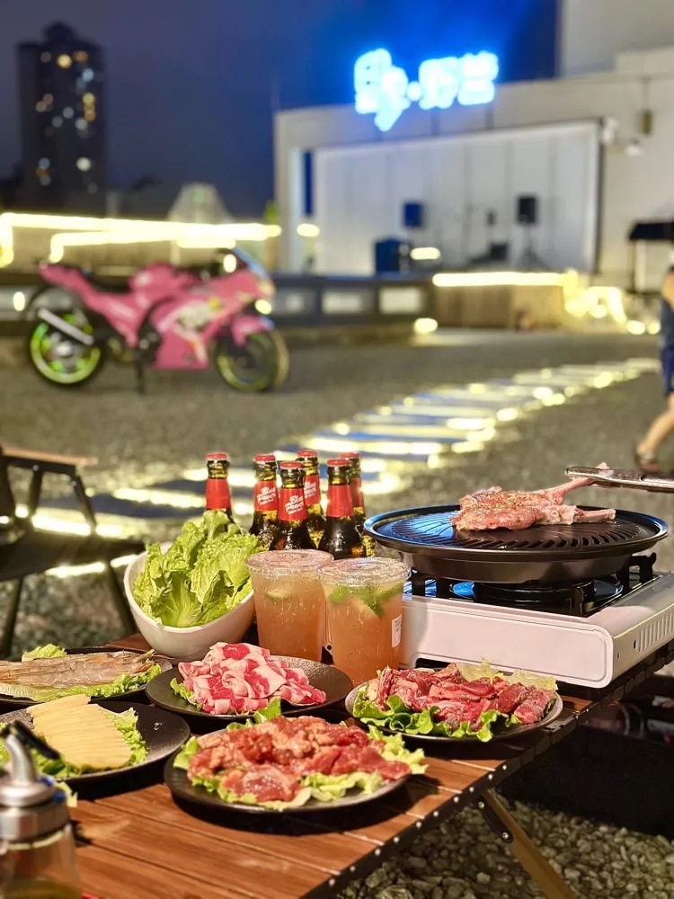 广州新晋天台野营烤肉~落日浪漫约会