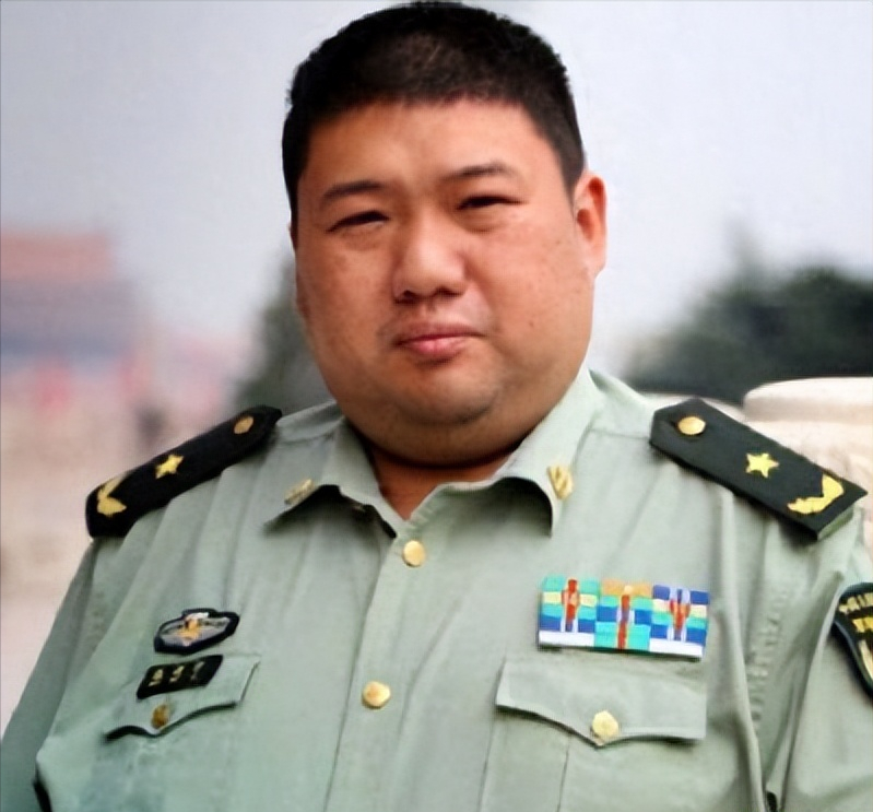 毛新宇：我和我夫人都是靠工资生活，我爷爷毛主席曾说过，我们毛家人不经商，我们对待