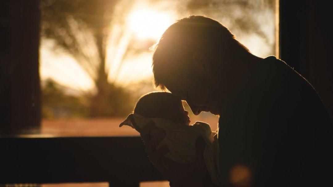 《心修经》：孝敬父母，金贵我身