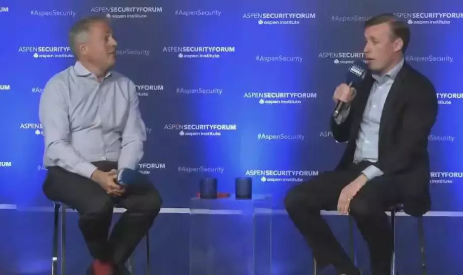 中美博弈现在，美国的一帮小弟，看到了他们的老大（美国）已经无法战胜中国，出现了奇