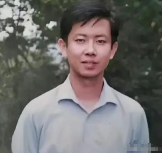 “我宁死也不道歉！”在乡镇执教19年优秀教师，在亲吻自己儿女后，来到长江大桥纵身
