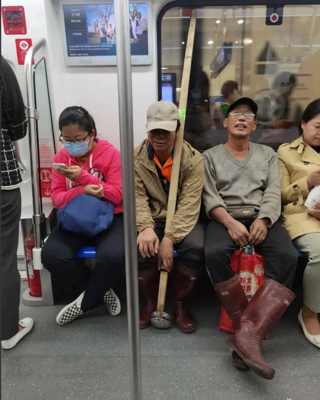 有谁知道这个工具是干啥用的？