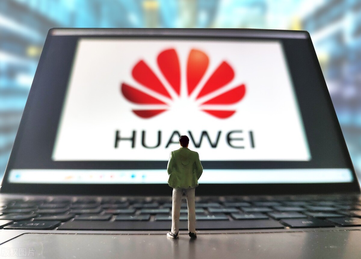 小米助推华为，但华为默不作声！

7月，小米对华为4项专利向国家知识产权局提出无