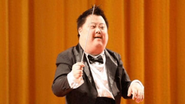 从红遍全球，到被人嘲笑！天才指挥家舟舟是如何跌落神坛的？