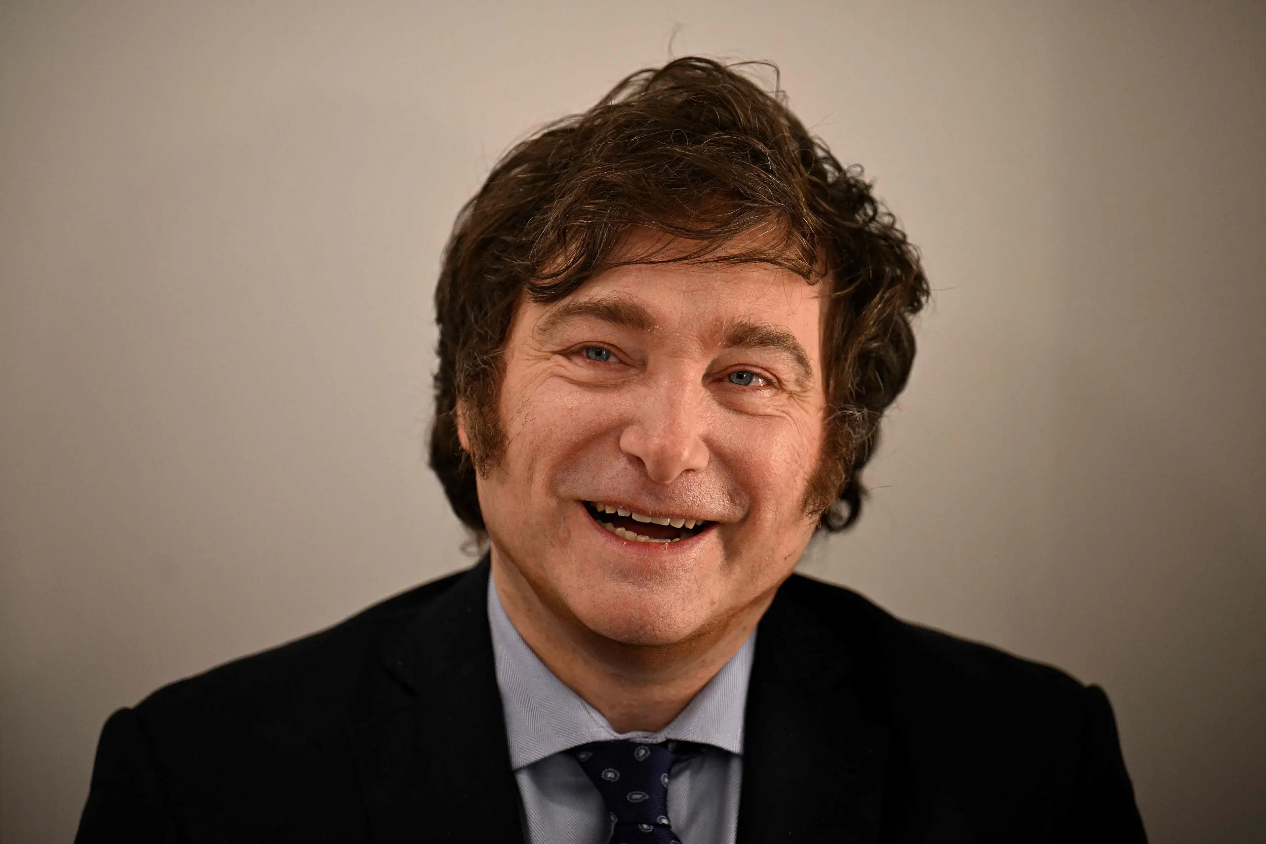 新当选的阿根廷总统米莱火速提名的新外长候选人戴安娜.梦迪诺在第一时间发表了外交政