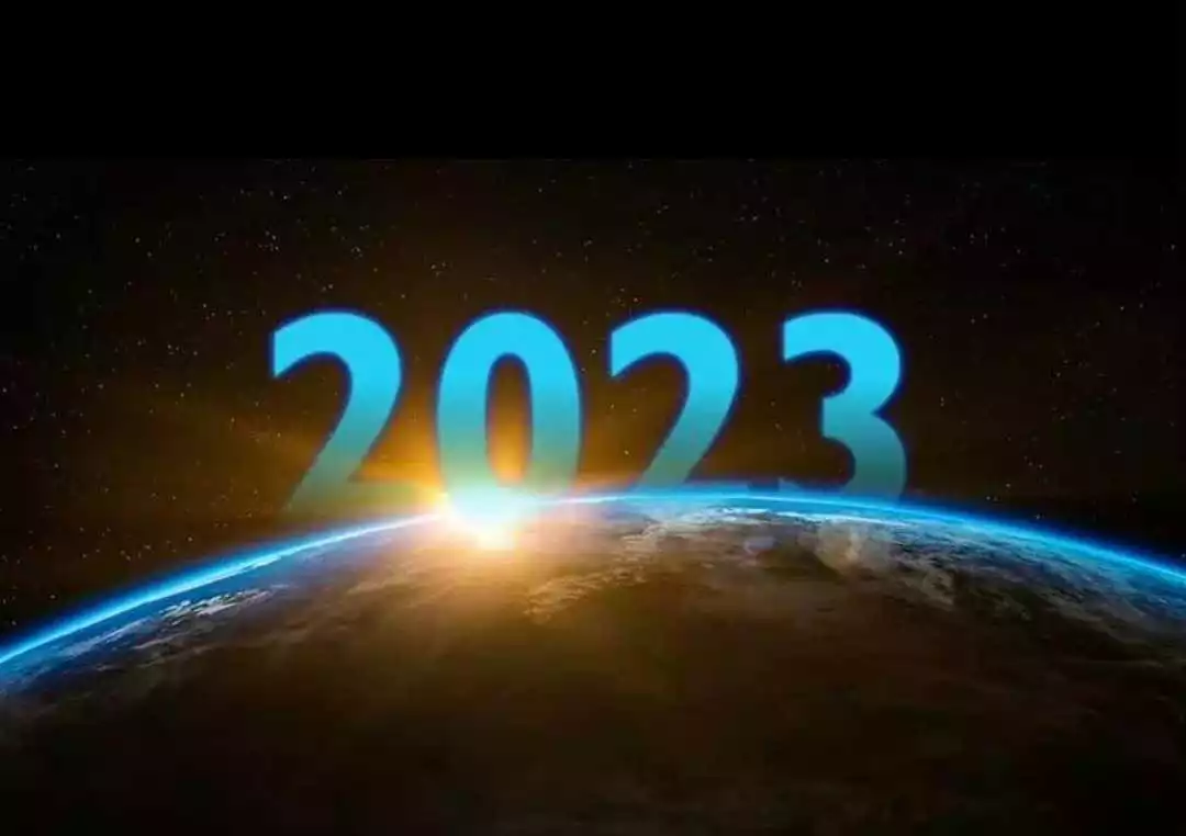 2023年近1亿人失业，再难找工作六大行业：
1、房地产业与建筑业艰难难以描述，