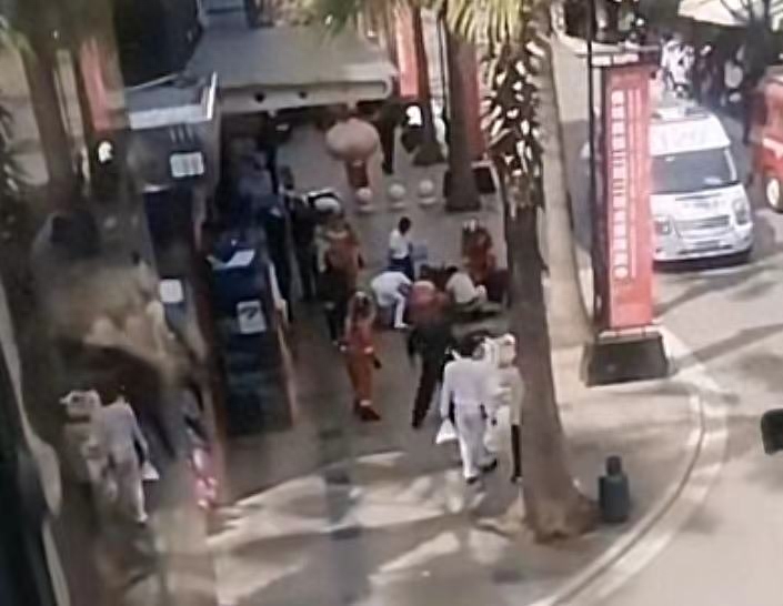 10月18日，云南省弥勒市佛城商都发生电梯坠落事故。截至目前，共造成3人死亡，4