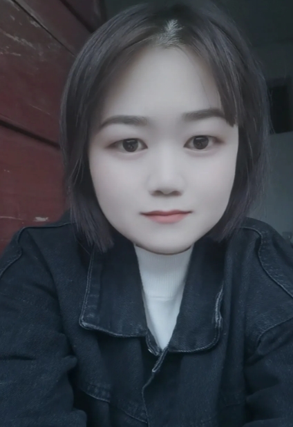 我发现一个问题，男同胞们上完小厕所，基本上是不冲水的。
我们厂里厕所是男女通用的