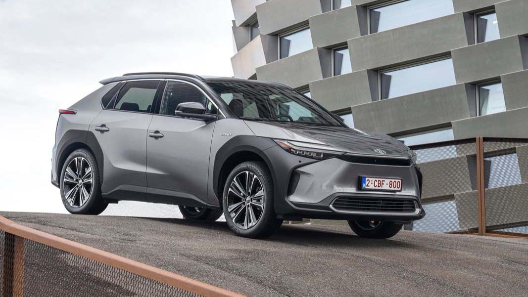 Toyota 今年股价大涨 51% 、市场看好原厂的新技术发展！