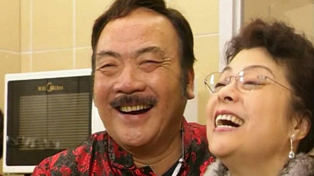 81岁的广州演员卢秋萍, 与卢海潮已缘尽, 戏外丈夫是唱片公司老板