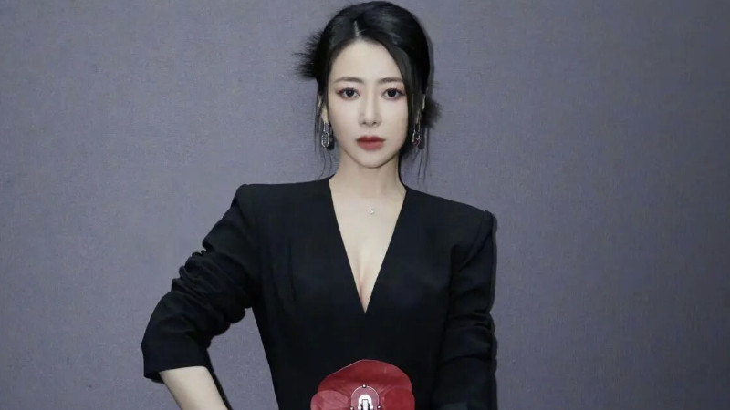 陈紫函：一个外美内韧的女神的璀璨之路