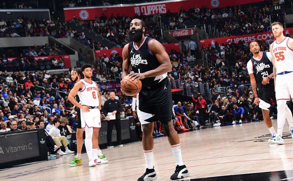 7连胜！快船击败尼克斯，哈登仅出手6次
快船144-122击败尼克斯，豪取7连胜