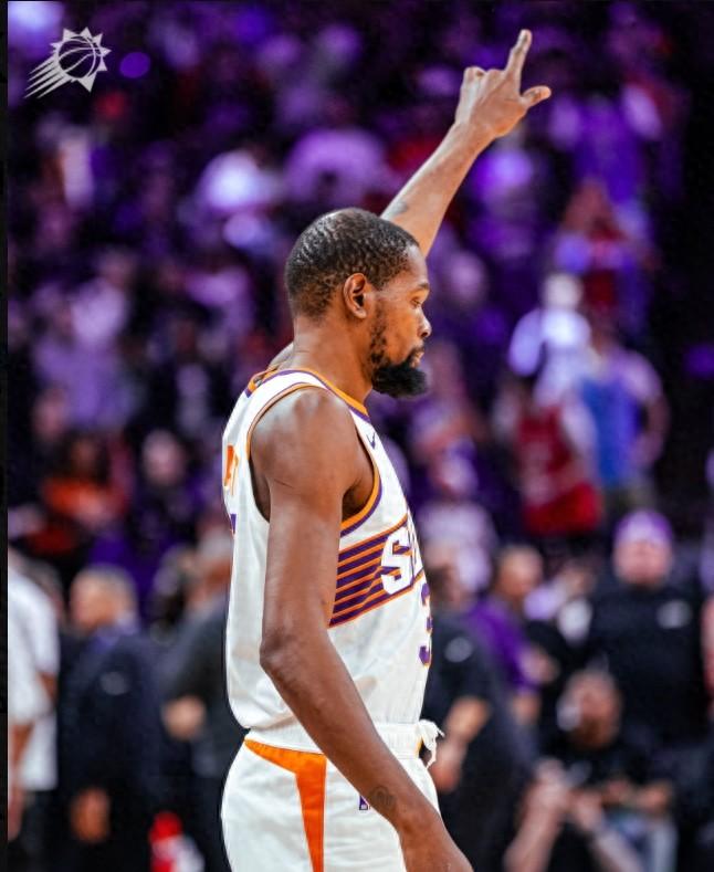  NBA常规赛，太阳99-111不敌雷霆，简单总结下比赛！

1.球队就靠着杜兰