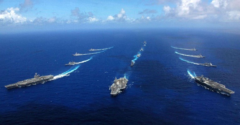 美军尴尬了，耗时5小时战斗，以色列巨轮还是被炸了。众所周知，美国对于以色列的支持