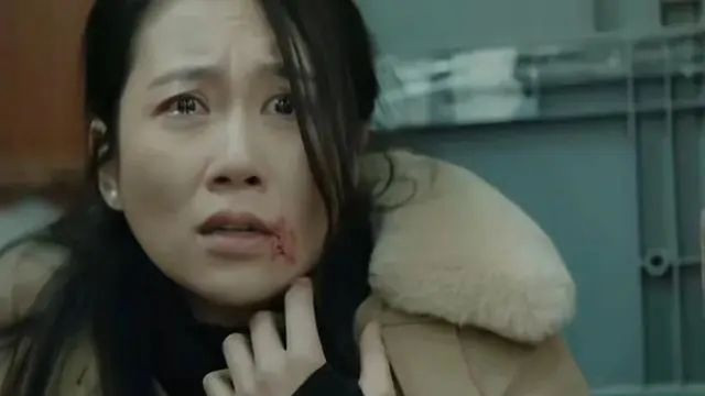 尺度不输《狂飙》！熬夜看完4集《宣判》，离奇渔船凶案的反转把我吓哭！