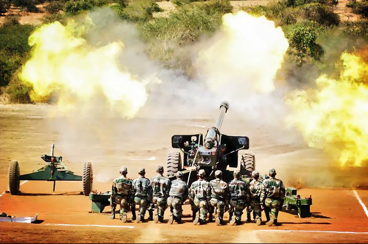 印度军队向巴基斯坦开火.第三次世界大战爆发！如果文明消失了，对每个人来说都完了。