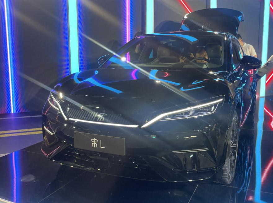 宋L的预售价
超越22万，550KM，卓越24万
 超越24万，662KM，卓越