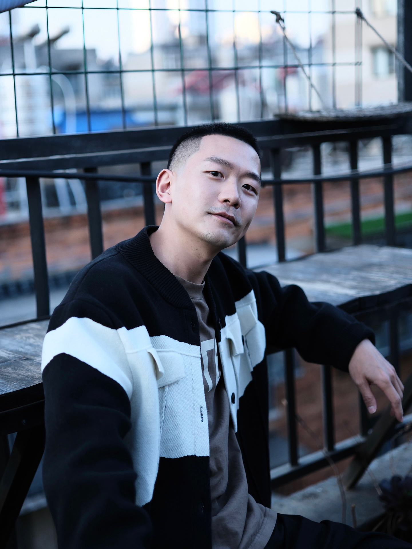 36岁职场大叔的发型选择.