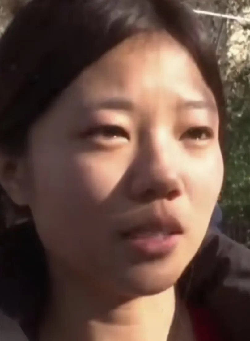 谢清帅跟家里谁最像？
解清帅之所以被找到，是警方通过他父母以及他哥哥照片比对大数